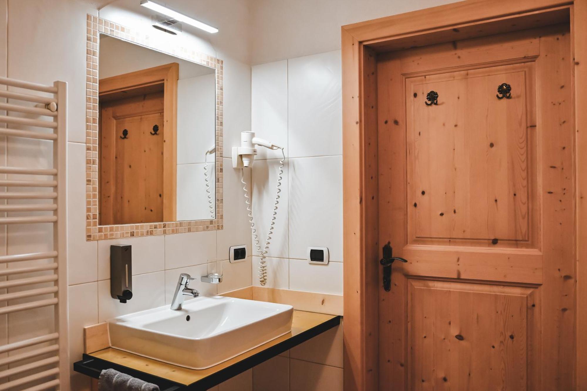 Kerschbaumhof Apartamento San Candido Exterior foto
